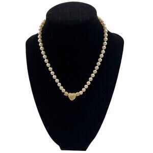 Vintage Faux Pearl Magnetic Heart Necklace Rhinestone Napier Inspired 16 Inch